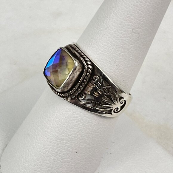 Natural Rainbow Moonstone Sterling Faceted Bezel Set Handmade Ring Size 8 - Picture 5 of 8